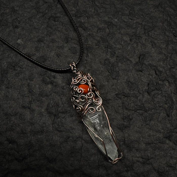 Protective Energy Green Crystal Rough Stone Pendant